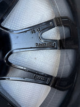 Laden Sie das Bild in den Galerie-Viewer, 1x Alufelge 17 Zoll 7.0" 5x112 7849122 BMW 1 F40 Rim Wheel FEL6083575062yu
