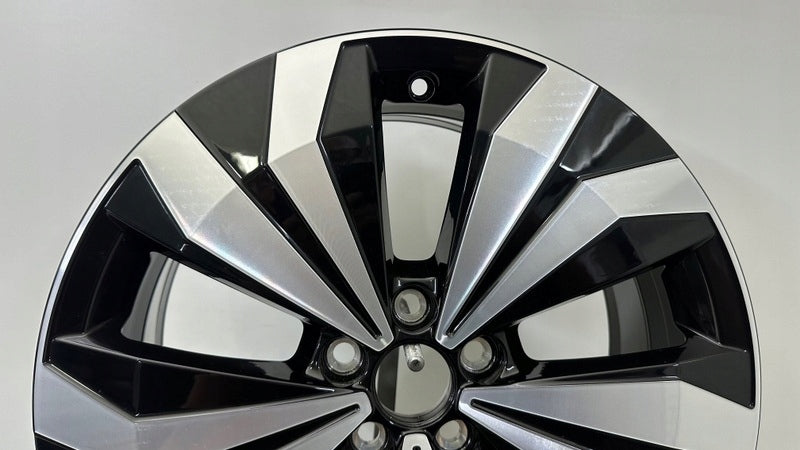 1x Alufelge 17 Zoll 6.5" 5x100 39ET Glanz Schwarz 2GM601025AJ VW T-Cross FEL6139594333ue