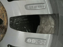 Laden Sie das Bild in den Galerie-Viewer, 1x Alufelge 17 Zoll 6.0" 5x112 50ET Glanz Silber 2K5601025N VW Caddy Rim Wheel FEL5303577649yr