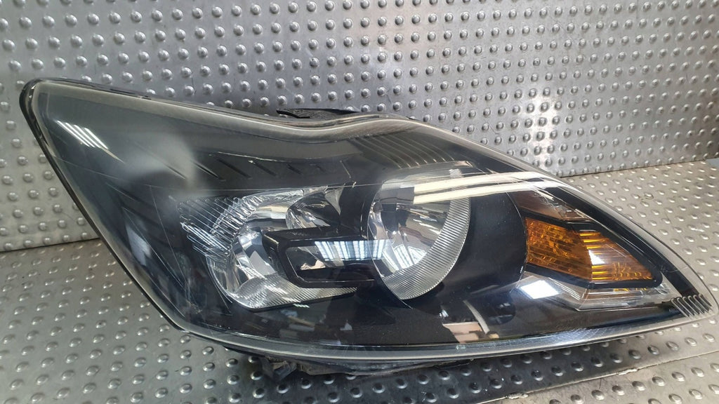 Frontscheinwerfer Ford Focus 8M5113W029CF Rechts Scheinwerfer Headlight SCH3094439665no