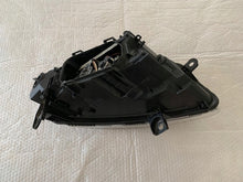 Laden Sie das Bild in den Galerie-Viewer, Frontscheinwerfer Audi A6 C6 4F0941003AK 1EL008881-31 Xenon Links Headlight