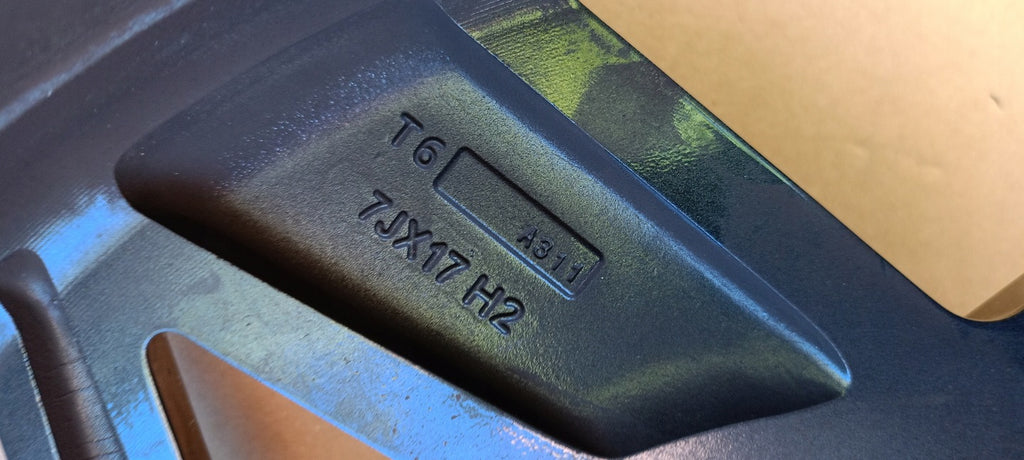 1x Alufelge 17 Zoll 7.0" 4x100 54ET 52910-Q0330 Hyundai I20 Iii Rim Wheel