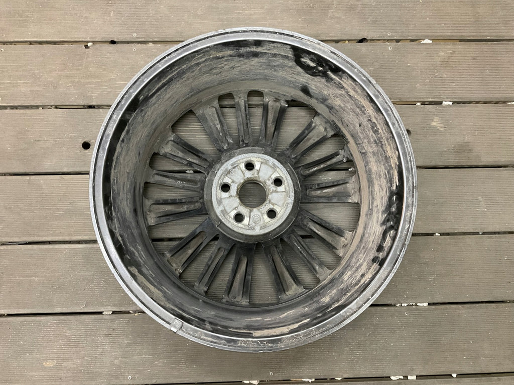 1x Alufelge 20 Zoll 8.0" 5x100 40ET Toyota Highlander Rim Wheel