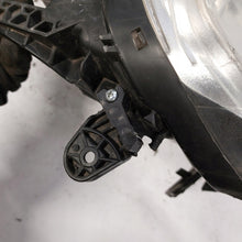 Load image into Gallery viewer, Frontscheinwerfer Citroën C5 III 9684845880 89901892 Xenon Links Headlight