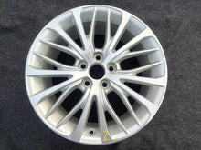 Load image into Gallery viewer, 1x Alufelge 18 Zoll 8.0" 5x114.3 50ET Glanz Silber 42611-06E50 Toyota Camry FEL3004731037uz