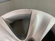 Load image into Gallery viewer, 1x Alufelge 17 Zoll 8.0" 5x120 30ET Glanz Silber 6790172 BMW F11 F06 F10 FEL6566338684mt