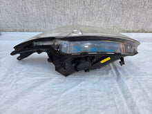 Load image into Gallery viewer, Frontscheinwerfer Hyundai I30 92102-A6060 Rechts Scheinwerfer Headlight SCH4817863532ir