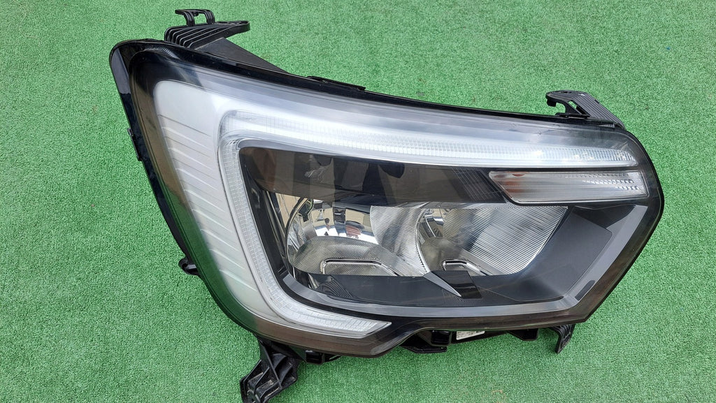 Frontscheinwerfer Renault Master 260105567R Rechts Scheinwerfer Headlight