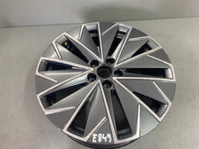 Laden Sie das Bild in den Galerie-Viewer, 1x Alufelge 17 Zoll 6.5&quot; 5x100 40ET 685601025 Skoda Kamiq Rim Wheel