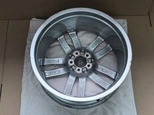 Load image into Gallery viewer, 1x Alufelge 20 Zoll 8.5" 5x112 43ET 8R0601025CJ Audi A6 C7 Rim Wheel FEL5929112451jv