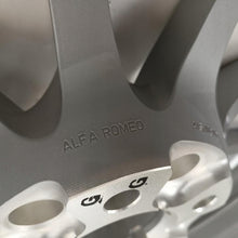 Load image into Gallery viewer, 1x Alufelge 17 Zoll 7.5" 5x110 29ET Glanz Silber 156108496 Alfa Romeo Stelvio FEL3390183793ib