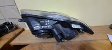 Laden Sie das Bild in den Galerie-Viewer, Frontscheinwerfer Jaguar Xf X250 L90202380587 Rechts Scheinwerfer Headlight SCH5160195727es