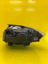 Laden Sie das Bild in den Galerie-Viewer, Frontscheinwerfer BMW 3 E91 E90 6942744 Xenon Rechts Scheinwerfer Headlight