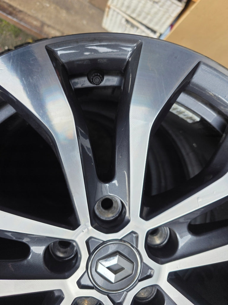1x Alufelge 17 Zoll 7.0" 4x114.3 43ET Glanz Silber 403007202R Renault Megane 1 FEL7207848719mh