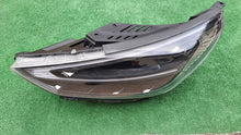 Load image into Gallery viewer, Frontscheinwerfer Hyundai I30 92101G4600 Full LED Links Scheinwerfer Headlight