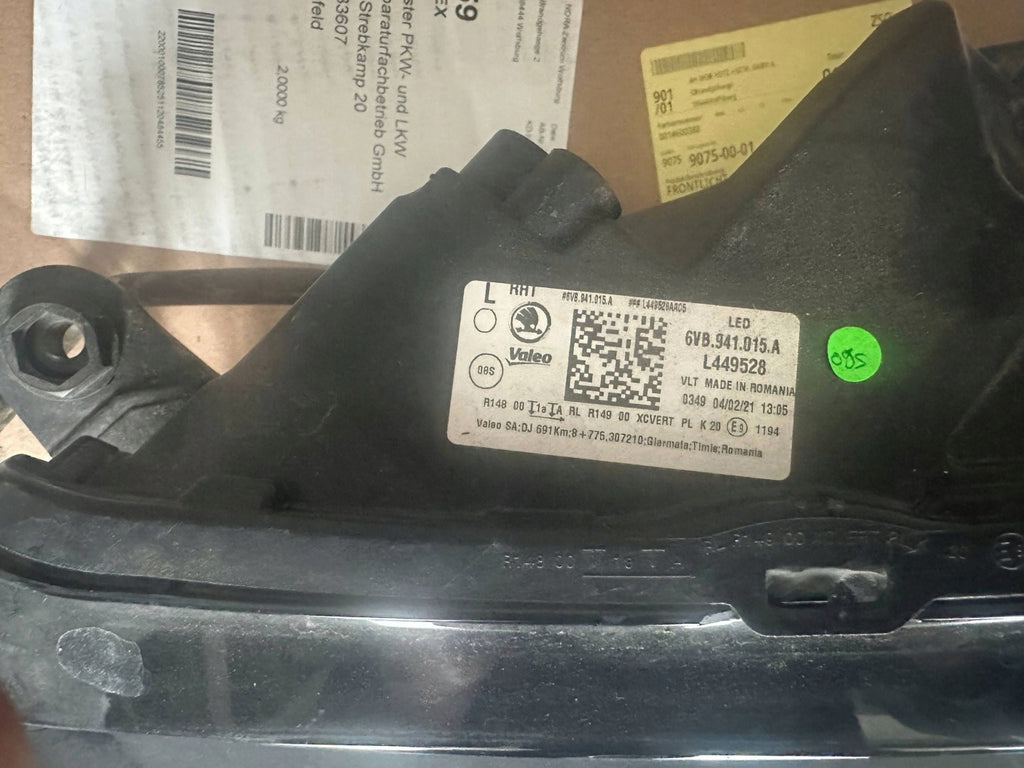 Frontscheinwerfer Skoda Fabia I 6V8941015A Links Scheinwerfer Headlight SCH6769343635jt