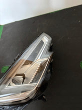 Load image into Gallery viewer, Frontscheinwerfer Audi A4 B9 8W0941034 LED Rechts Scheinwerfer Headlight