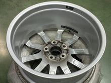 Load image into Gallery viewer, 1x Alufelge 18 Zoll 8.0&quot; 5x112 40ET Glanz Silber 8W0601025H Audi Rim Wheel