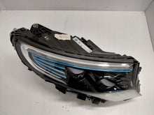 Laden Sie das Bild in den Galerie-Viewer, Frontscheinwerfer Mercedes-Benz Eqc A2939060201 Full LED Rechts oder Links SCH3615384520ki