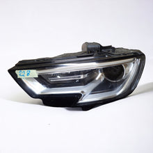 Laden Sie das Bild in den Galerie-Viewer, Frontscheinwerfer Audi A3 8V0941005E 90104556 Xenon Links Scheinwerfer Headlight