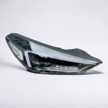 Laden Sie das Bild in den Galerie-Viewer, Frontscheinwerfer Hyundai Tucson 92102-D7700 LED Rechts Scheinwerfer Headlight