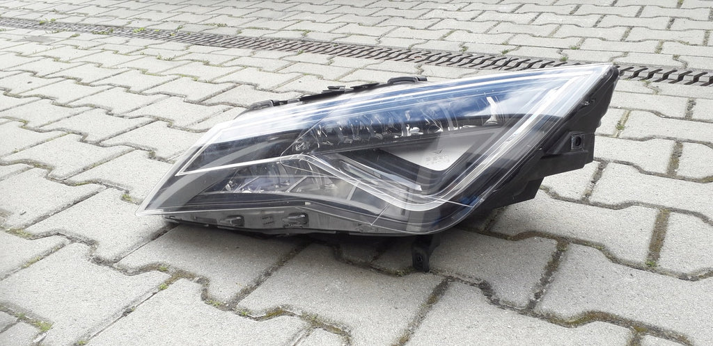 Frontscheinwerfer Seat Leon 5F19410907G LED Ein Stück (Rechts oder Links)