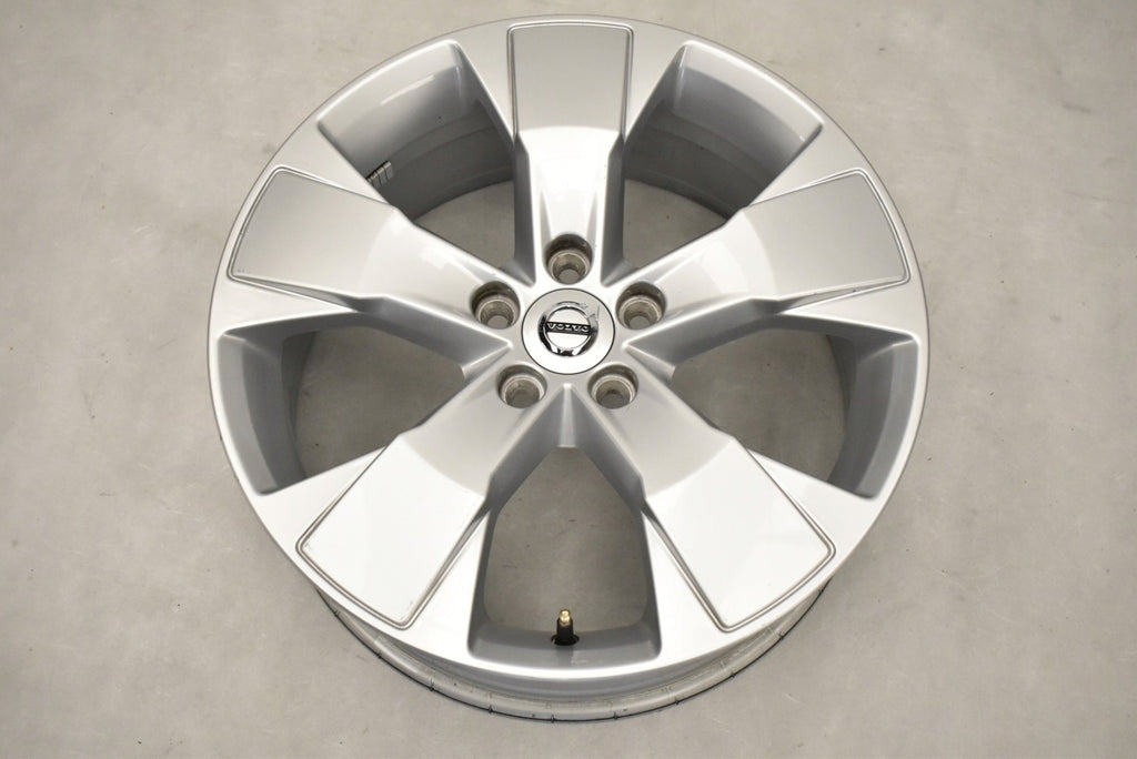 4x Alufelge 18 Zoll 7.5" 5x108 50 5ET Glanz Silber 31471553 Volvo V60 Xc60 FEL7649320498tw