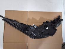 Laden Sie das Bild in den Galerie-Viewer, Frontscheinwerfer Toyota C-Hr Chr 81150F4280 Links Scheinwerfer Headlight SCH1891665523za