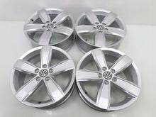 Load image into Gallery viewer, 4x Alufelge 17 Zoll 6.5" 5x112 41ET Glanz Silber 3G0071497B VW Tiguan Golf I FEL9262605591si