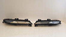 Laden Sie das Bild in den Galerie-Viewer, Frontscheinwerfer BMW 7 9879936 9879935 LED Ein Satz Scheinwerfer Headlight SCH7188244496cz