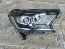 Load image into Gallery viewer, Frontscheinwerfer Ford Ranger EB3E13W029 Rechts Scheinwerfer Headlight