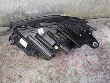 Laden Sie das Bild in den Galerie-Viewer, Frontscheinwerfer Mercedes-Benz W213 A2139068808 Rechts Scheinwerfer Headlight SCH2091368269xj