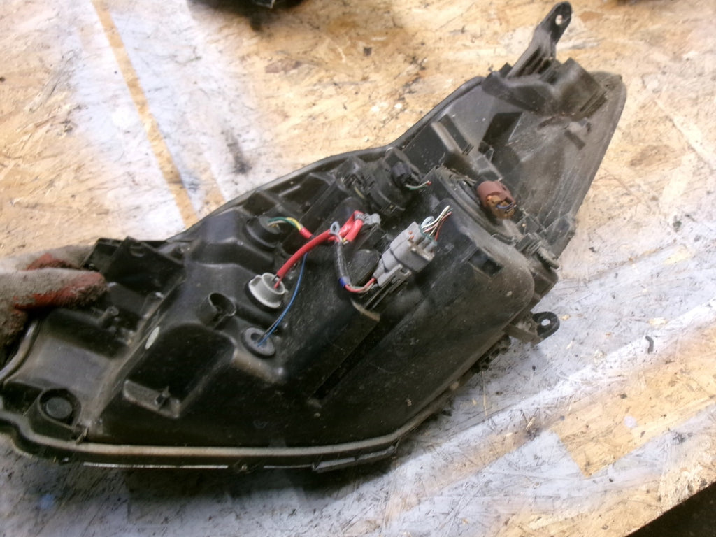 Frontscheinwerfer Toyota Yaris Rechts Scheinwerfer Headlight