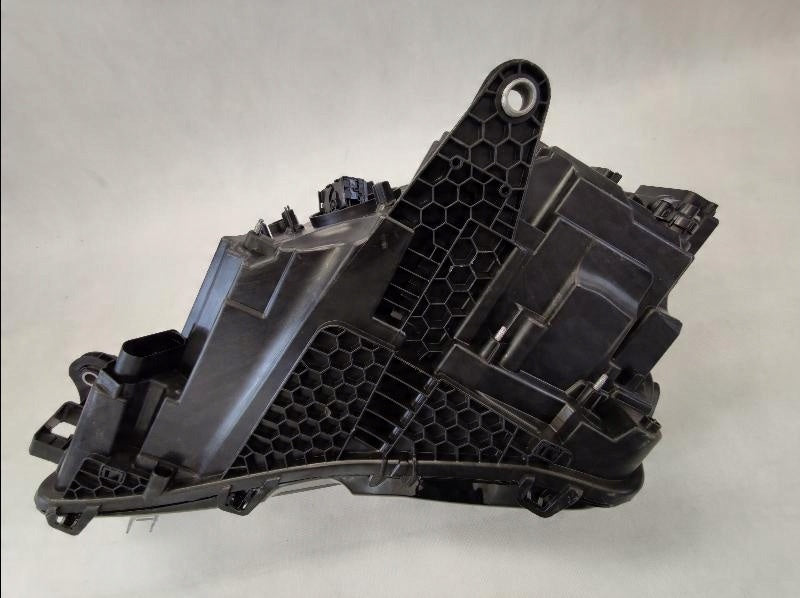 Frontscheinwerfer Skoda Superb III LED Rechts Scheinwerfer Headlight