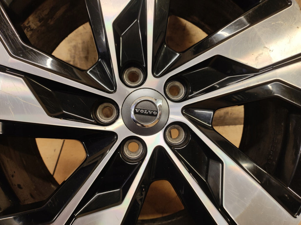 1x Alufelge 18 Zoll 7.5" 5x108 50 5ET 31680199 Volvo V60 II Cross Country FEL4966372548sn