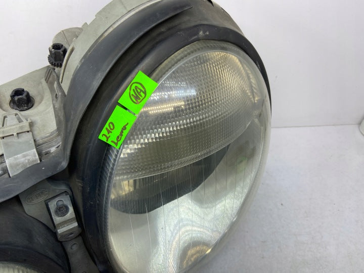 Frontscheinwerfer Mercedes-Benz W210 Xenon Links Scheinwerfer Headlight SCH8163866808fw