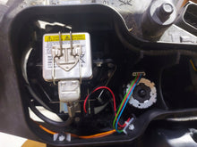 Laden Sie das Bild in den Galerie-Viewer, Frontscheinwerfer BMW E91 E90 6942737 Links Scheinwerfer Headlight SCH2203843085vb