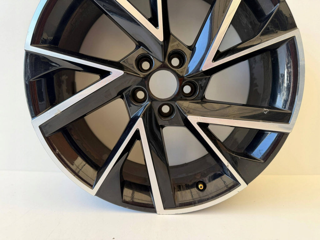1x Alufelge 18 Zoll 657601025G Skoda Scala Kamiq Rim Wheel FEL2401174711jc