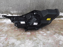 Laden Sie das Bild in den Galerie-Viewer, Frontscheinwerfer Hyundai I30 III 92101G4510 Links Scheinwerfer Headlight SCH9684291001nu