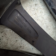 Load image into Gallery viewer, 1x Alufelge 19 Zoll 7.0" 5x112 403004862R Renault Rim Wheel FEL2781046731rv