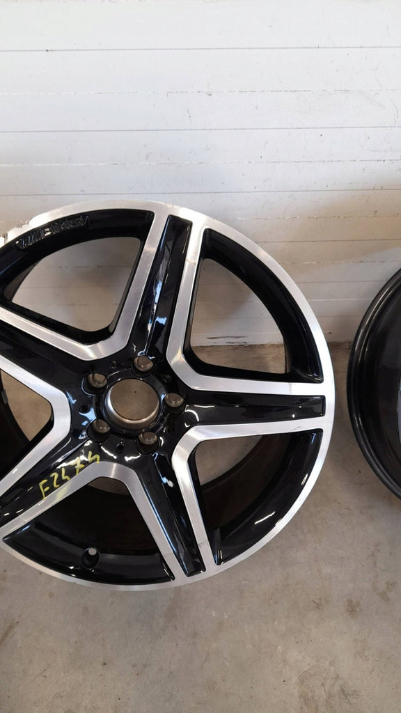 1x Alufelge 19 Zoll A1564010600 Mercedes-Benz X156 Rim Wheel FEL4548670049ug