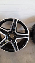 Load image into Gallery viewer, 1x Alufelge 19 Zoll A1564010600 Mercedes-Benz X156 Rim Wheel FEL4548670049ug