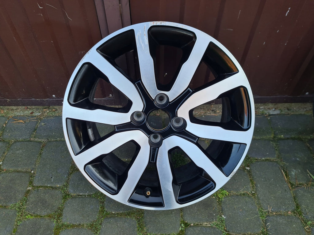 1x Alufelge 17 Zoll 7.0" 5x114.3 37ET 403008869R, 403008622R Renault Captur