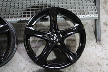 Laden Sie das Bild in den Galerie-Viewer, 4x Alufelge 17 Zoll 7.5" 5x112 40ET Glanz Schwarz KBA-47940-KBA Audi I Rim Wheel FEL2186515089vy