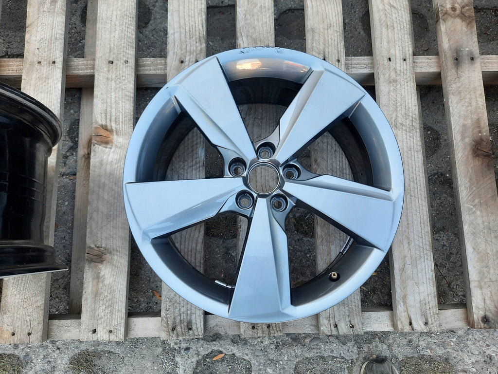 1x Alufelge 17 Zoll 7.0" 5x112 6JA601025F Seat Toledo Rim Wheel