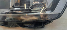 Laden Sie das Bild in den Galerie-Viewer, Frontscheinwerfer VW Transporter 7E1941005 Links Scheinwerfer Headlight SCH8391611375ep