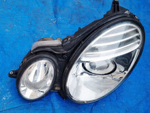 Laden Sie das Bild in den Galerie-Viewer, Frontscheinwerfer Mercedes-Benz W211 A2118202961 FALSE Scheinwerfer Headlight SCH9497249281sk