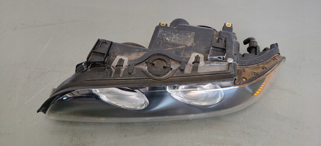 Frontscheinwerfer BMW 5 E39 Xenon Links Scheinwerfer Headlight SCH5822502130ud
