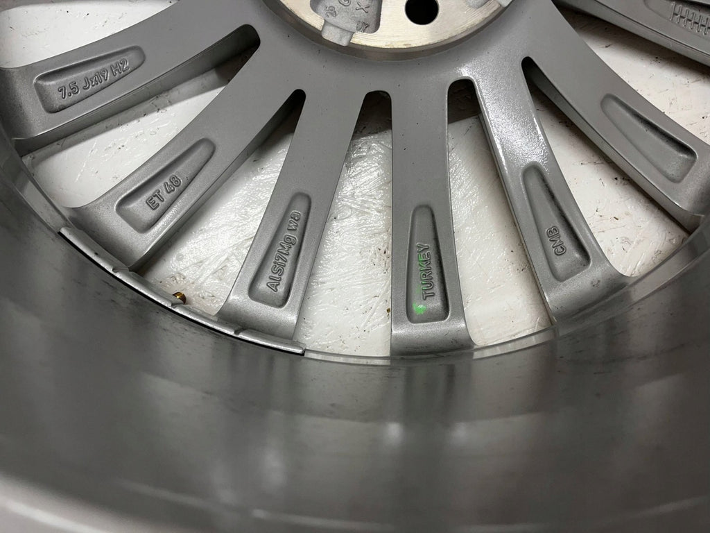1x Alufelge 19 Zoll 5E3601025 Skoda Octavia Rim Wheel FEL5430515869je