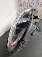 Laden Sie das Bild in den Galerie-Viewer, Frontscheinwerfer Mercedes-Benz W205 A2059062604 Rechts Scheinwerfer Headlight SCH2943712535hy